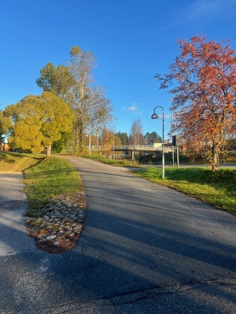 Gång - och cykelväg mot Kunskapens Bro